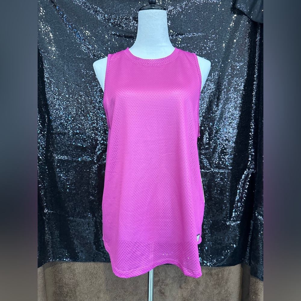 DKNY women’s tank M